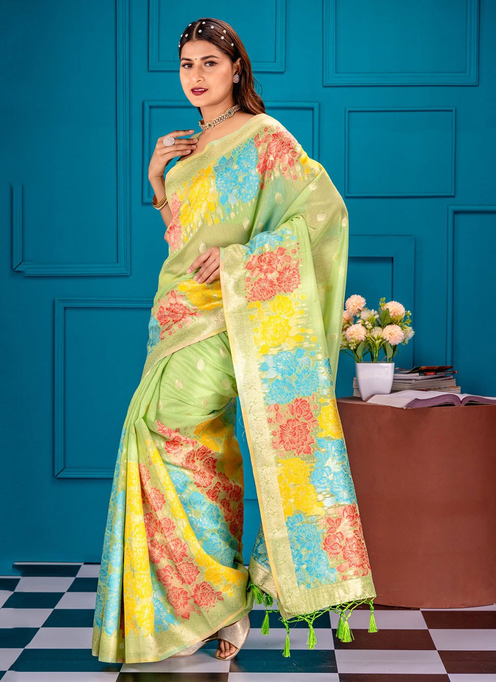 Classic Zari Kanjivaram Silk Saree - S7079