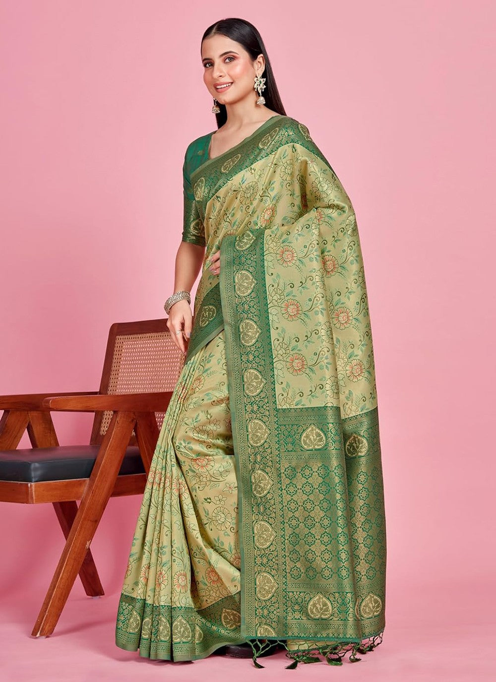 Classic Weaving Zari Kanjivaram Silk Saree - S5322