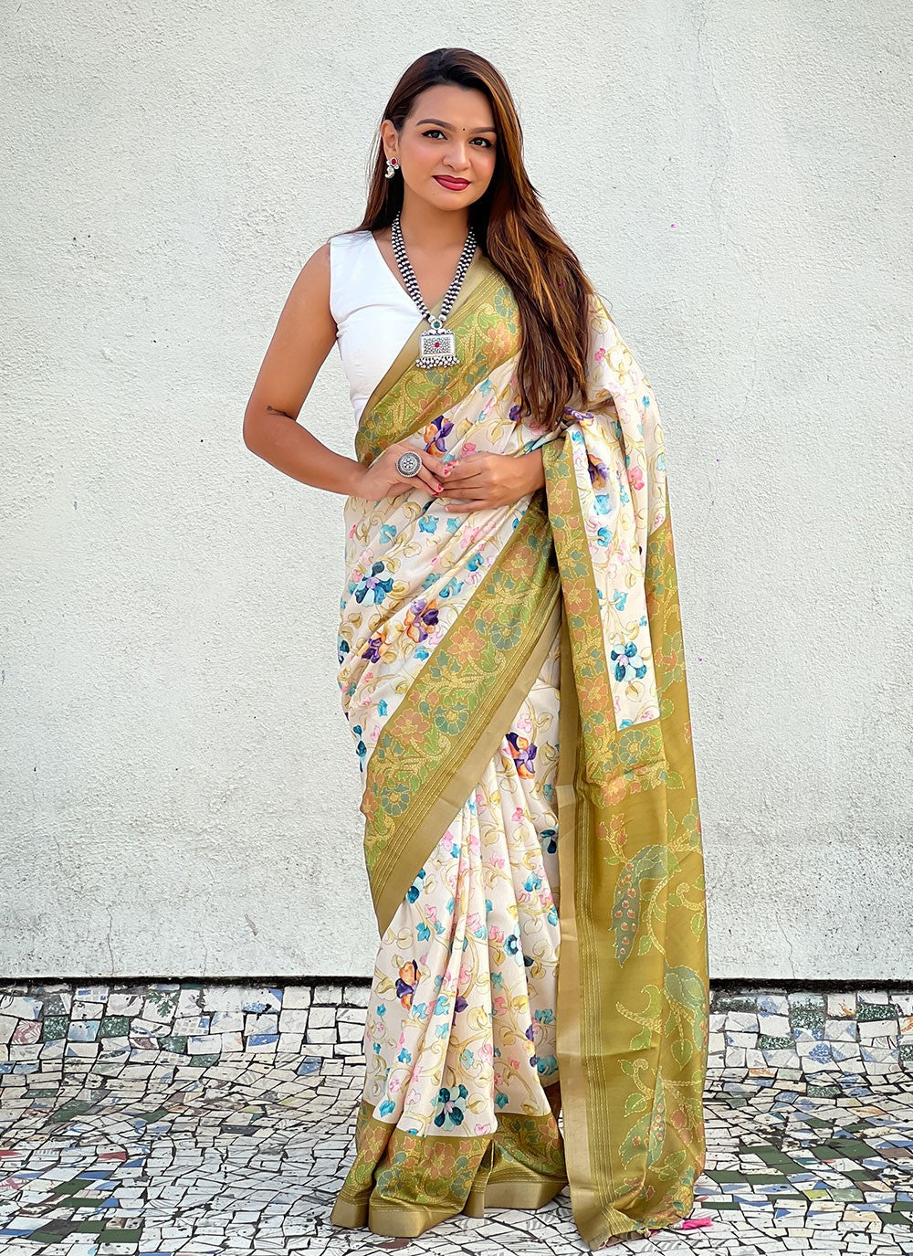 Classic Printed Tussar Silk Saree - S9599