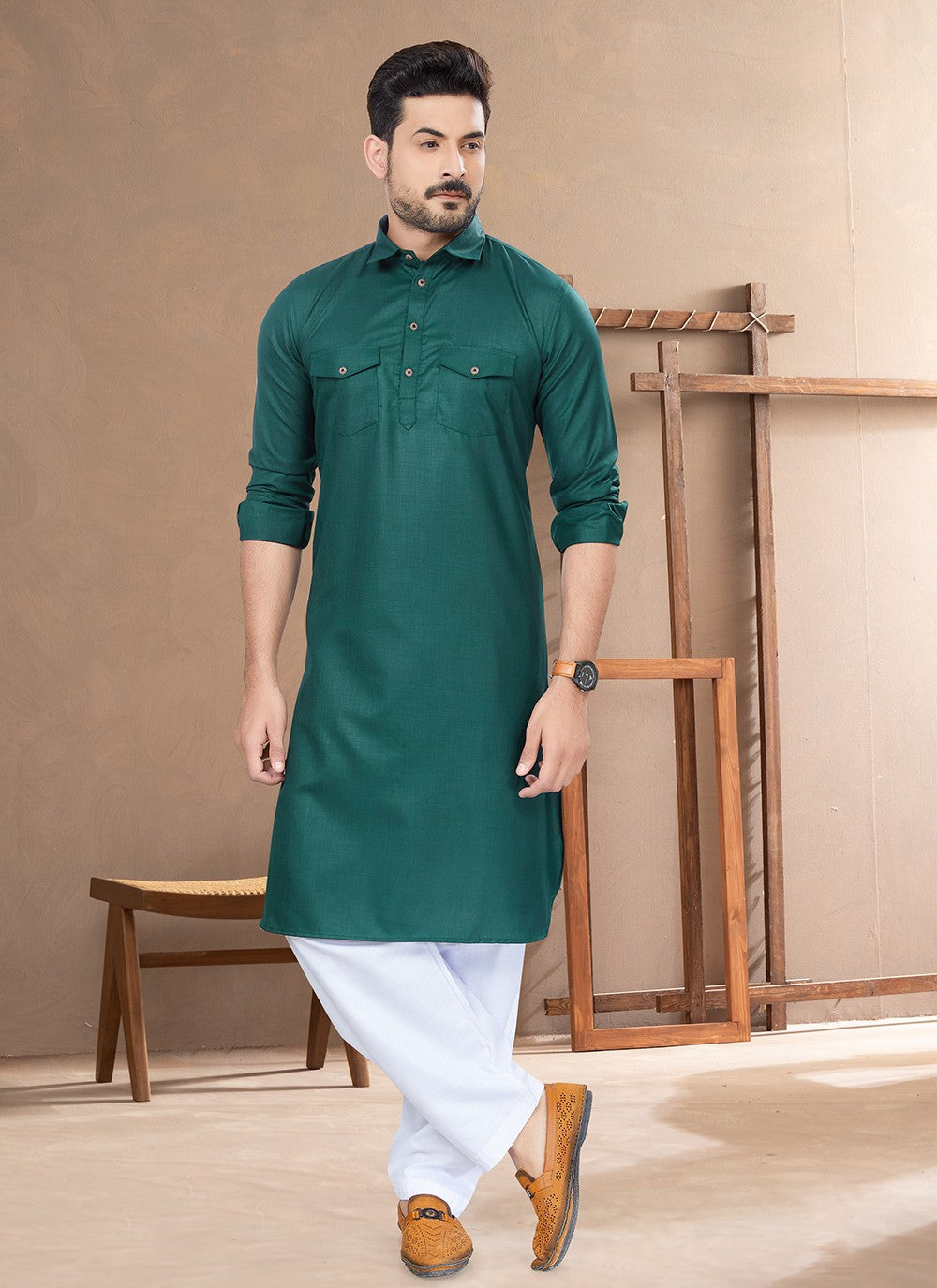 Plain Cotton Green Kurta Pyjama - M6487