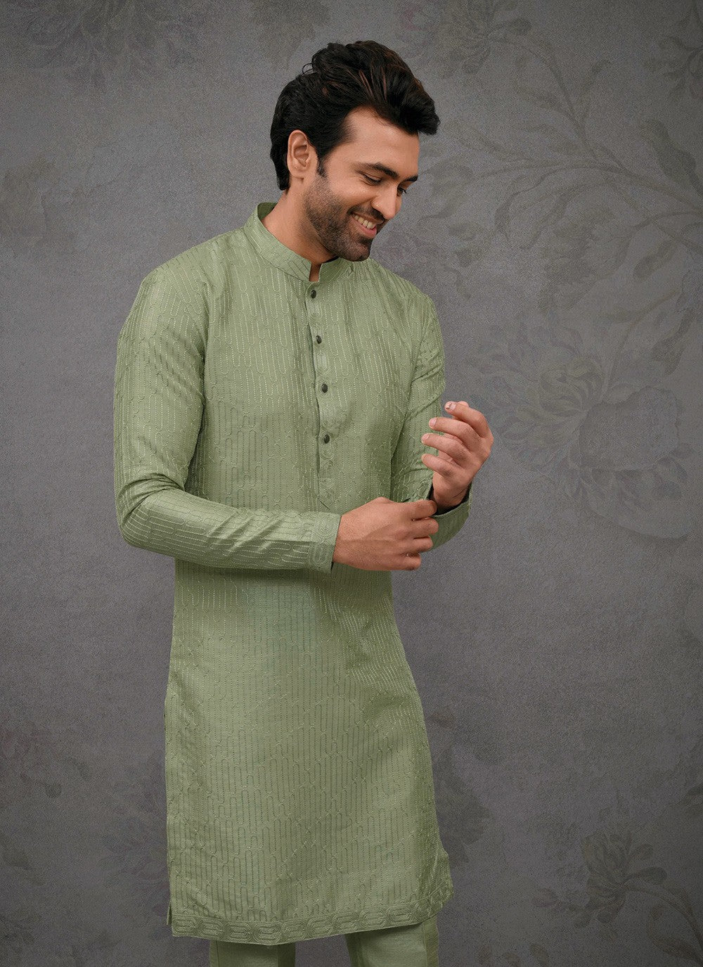 Embroidered Silk Green Kurta Pyjama - M8383