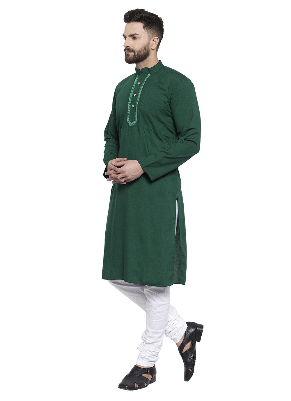 Machine Embroidery Blended Cotton Green Kurta Pyjama - M5665