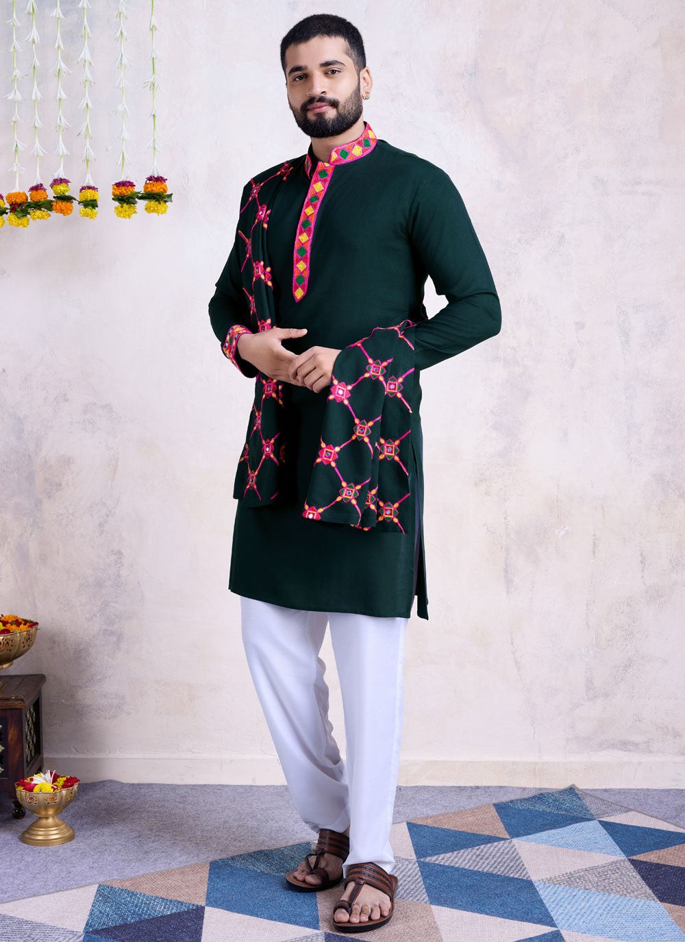 Embroidered Rayon Green Kurta - M8597