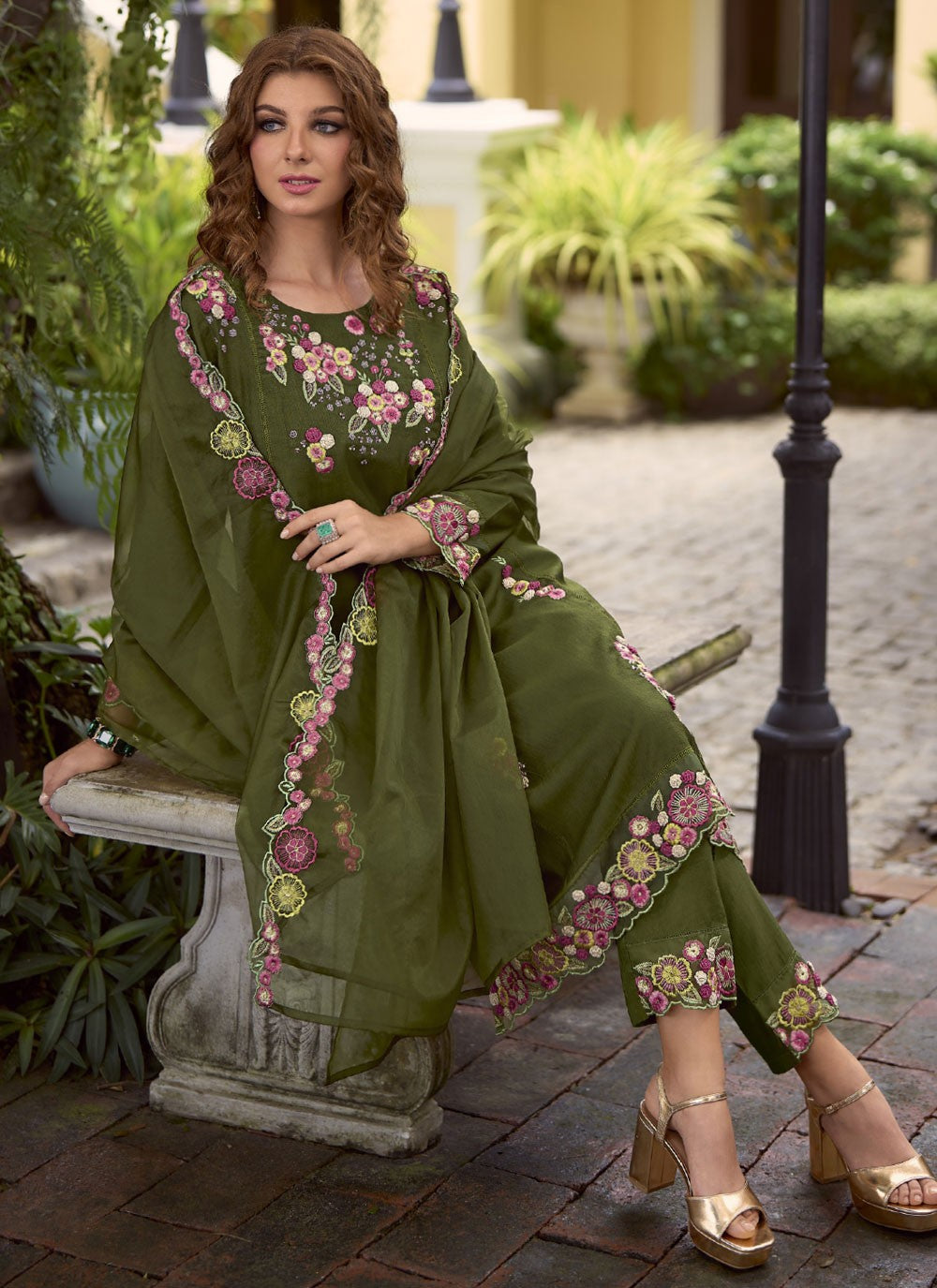 Viscose Salwar Suit - T3617