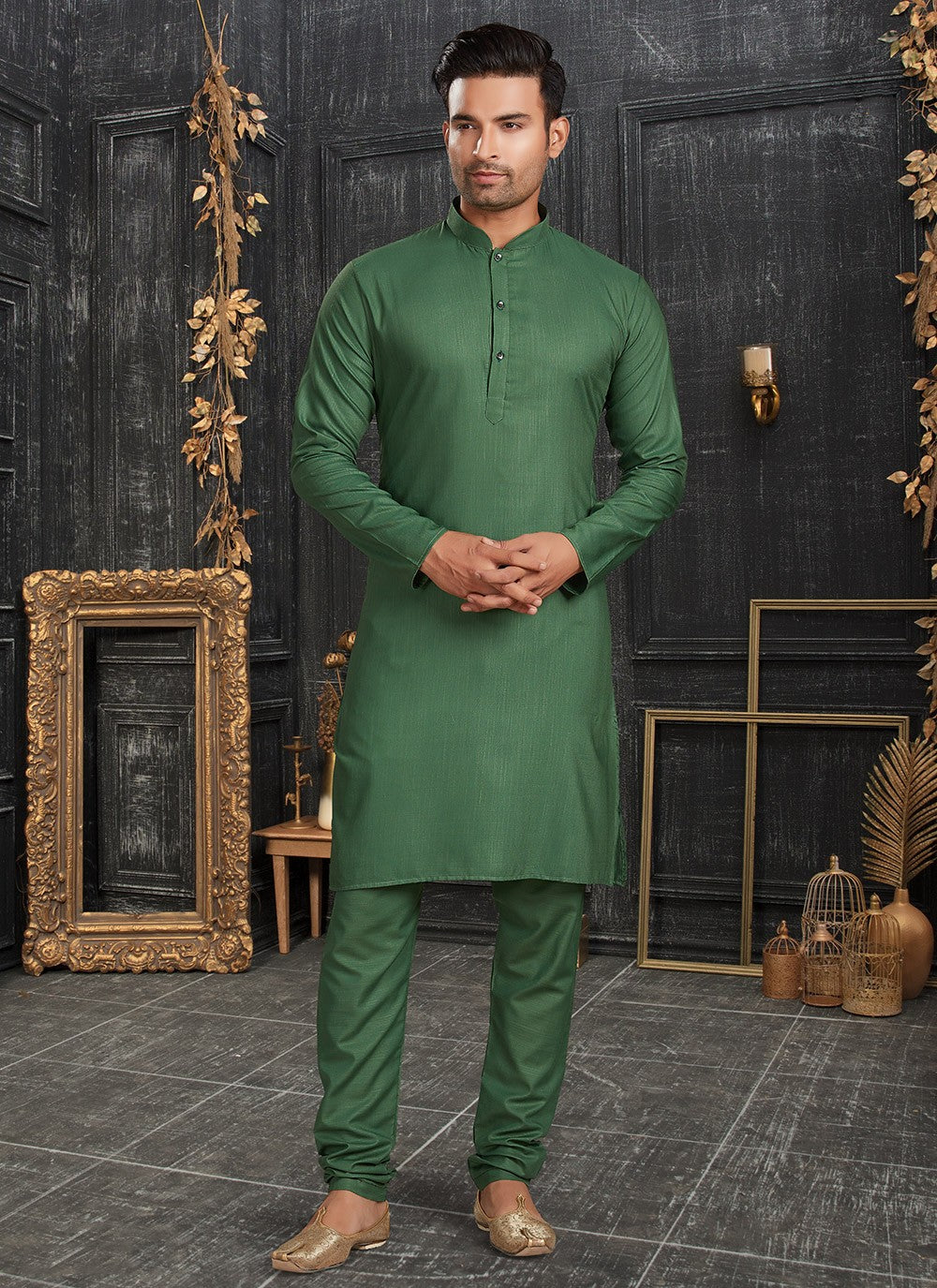 Plain Cotton Green Kurta Pyjama - M4348