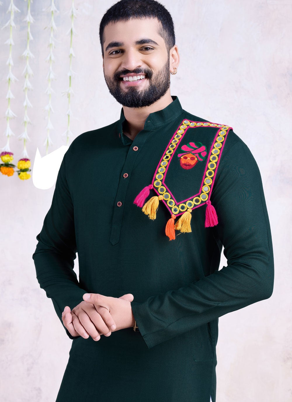 Embroidered Rayon Green Kurta - M8593