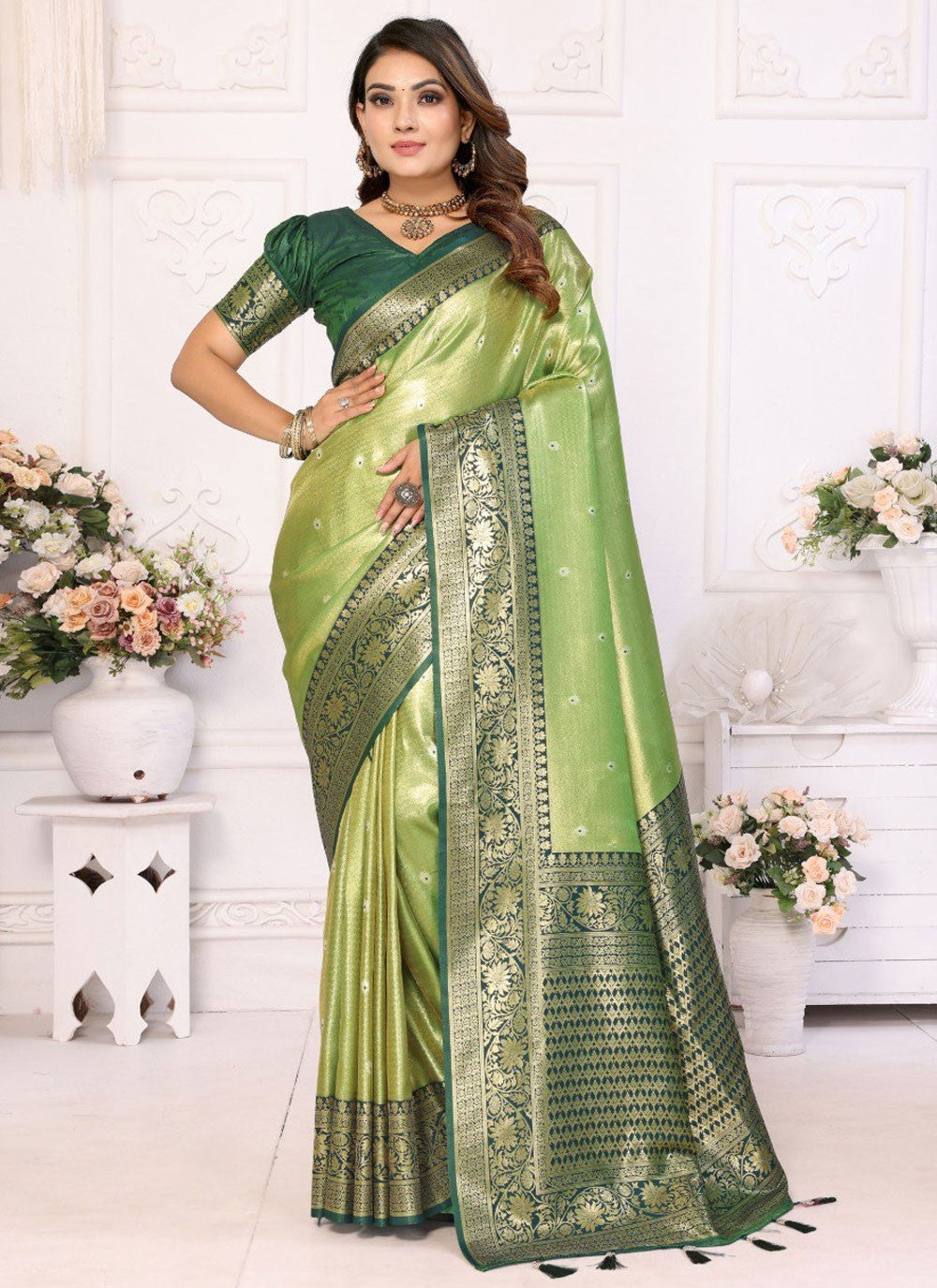 Weaving Zari, Zari Banarasi Silk Saree - S12052