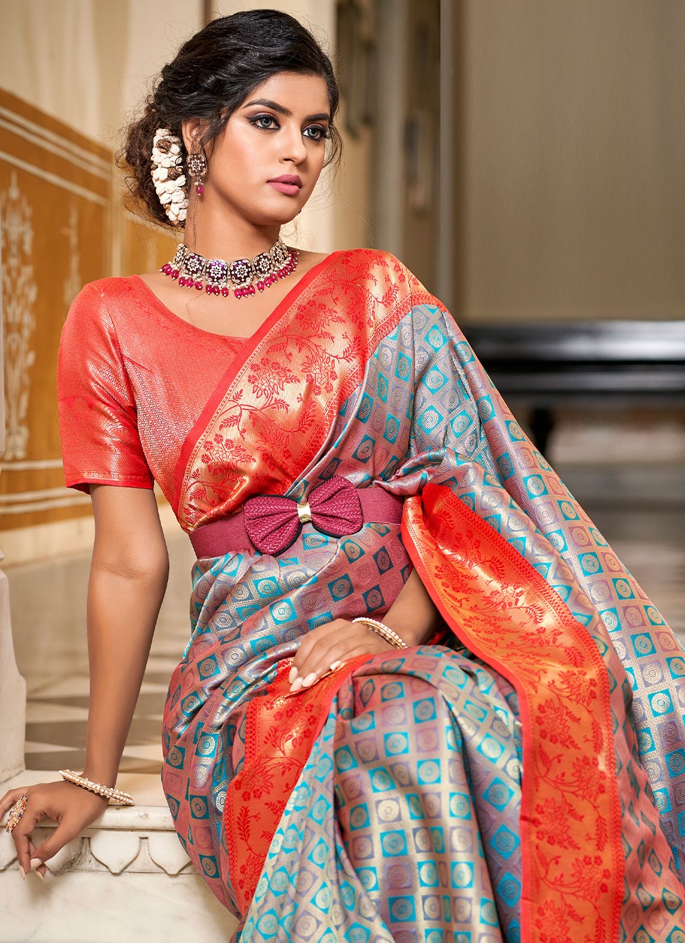 Contemporary Jacquard Work Banarasi Silk Saree - S2563