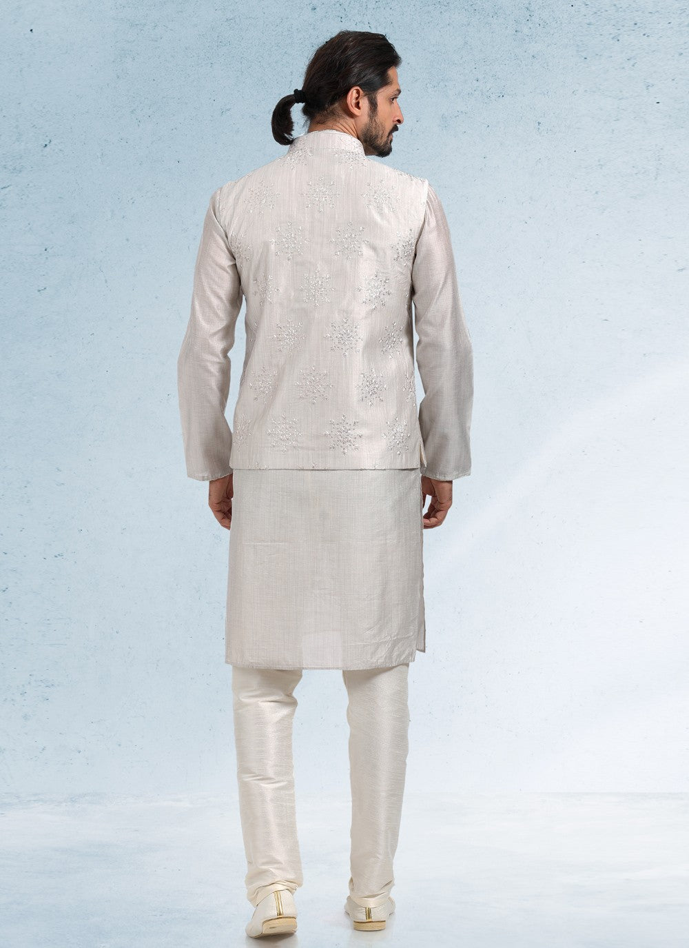 Thread Banarasi Silk Grey Kurta Payjama With Jacket - M4615