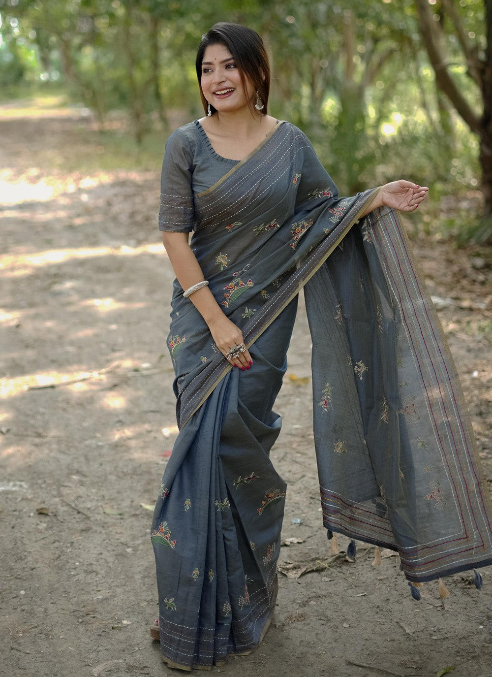 Trendy Embroidered Khadi, Tussar Silk Saree - S10482