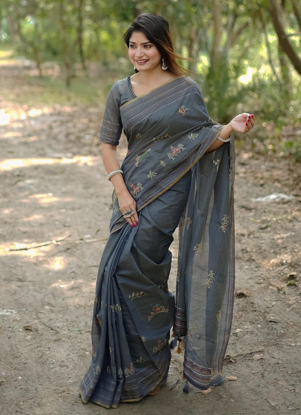 Trendy Embroidered Khadi, Tussar Silk Saree - S10482