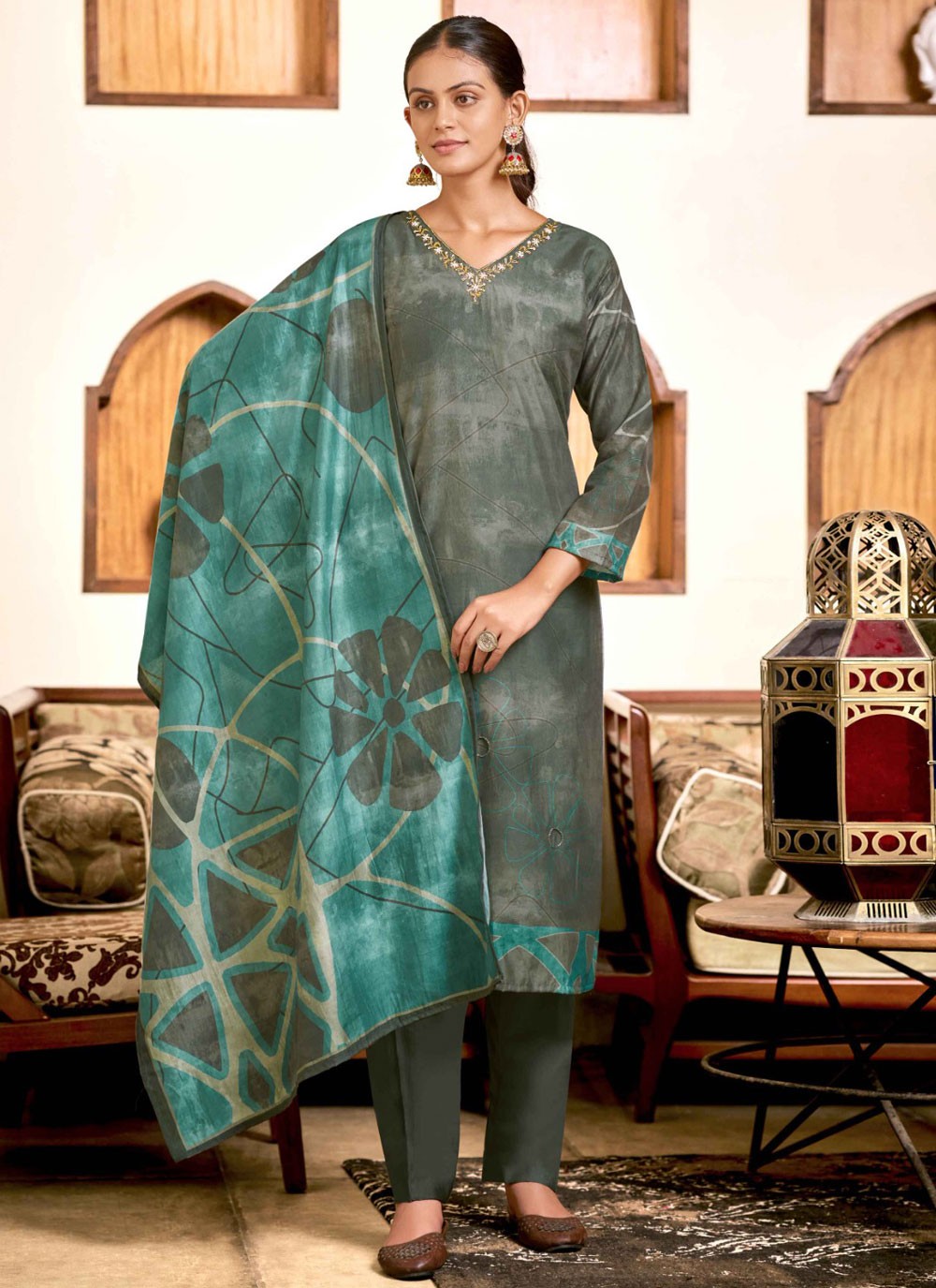 Silk, Viscose Salwar Suit - T3899