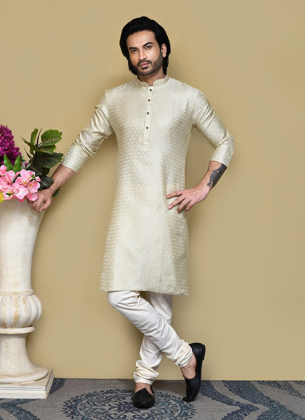 Woven Art Silk Grey Kurta Pyjama - M7827