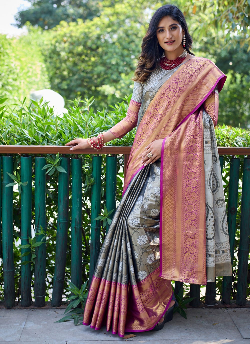 Woven, Zari Kanjivaram Silk Saree - S12290