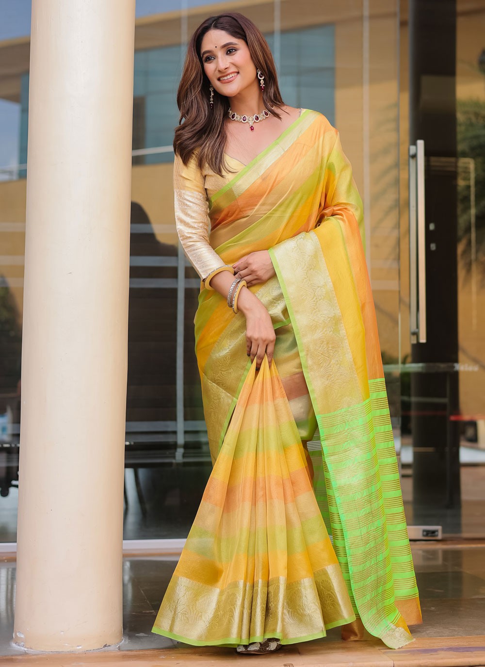 Woven, Zari Malbari Silk Saree - S12308