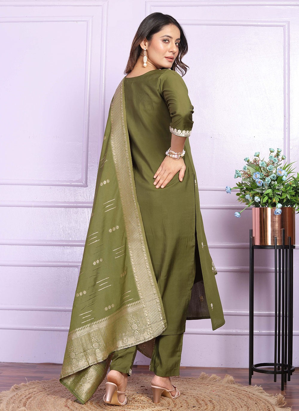 Muslin, Viscose Salwar Suit - T2838