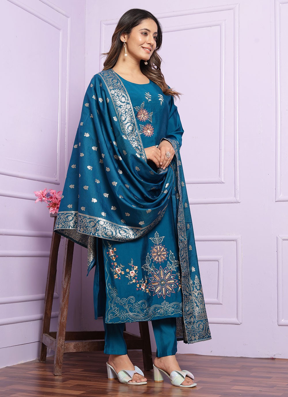 Muslin, Viscose Salwar Suit - T2838