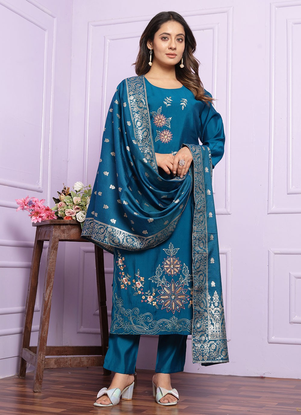 Muslin, Viscose Salwar Suit - T2838