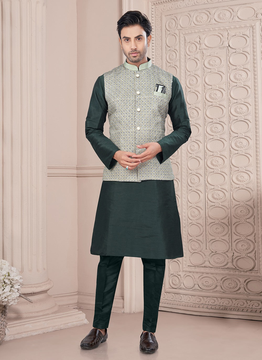 Buttons Dupion Silk, Jacquard Green Kurta Payjama With Jacket - M8676