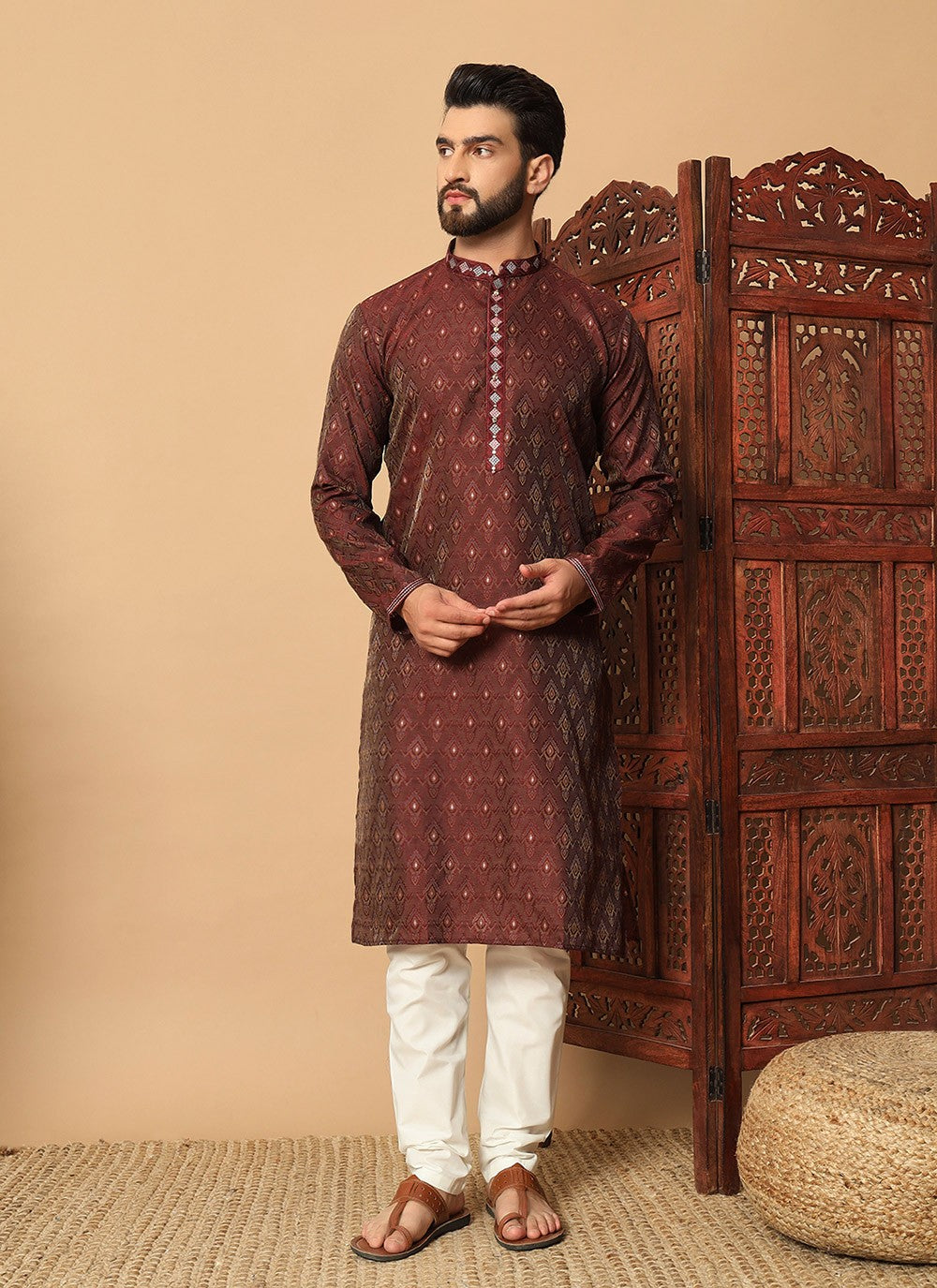 Mirror Jacquard Maroon Kurta Pyjama - M8484