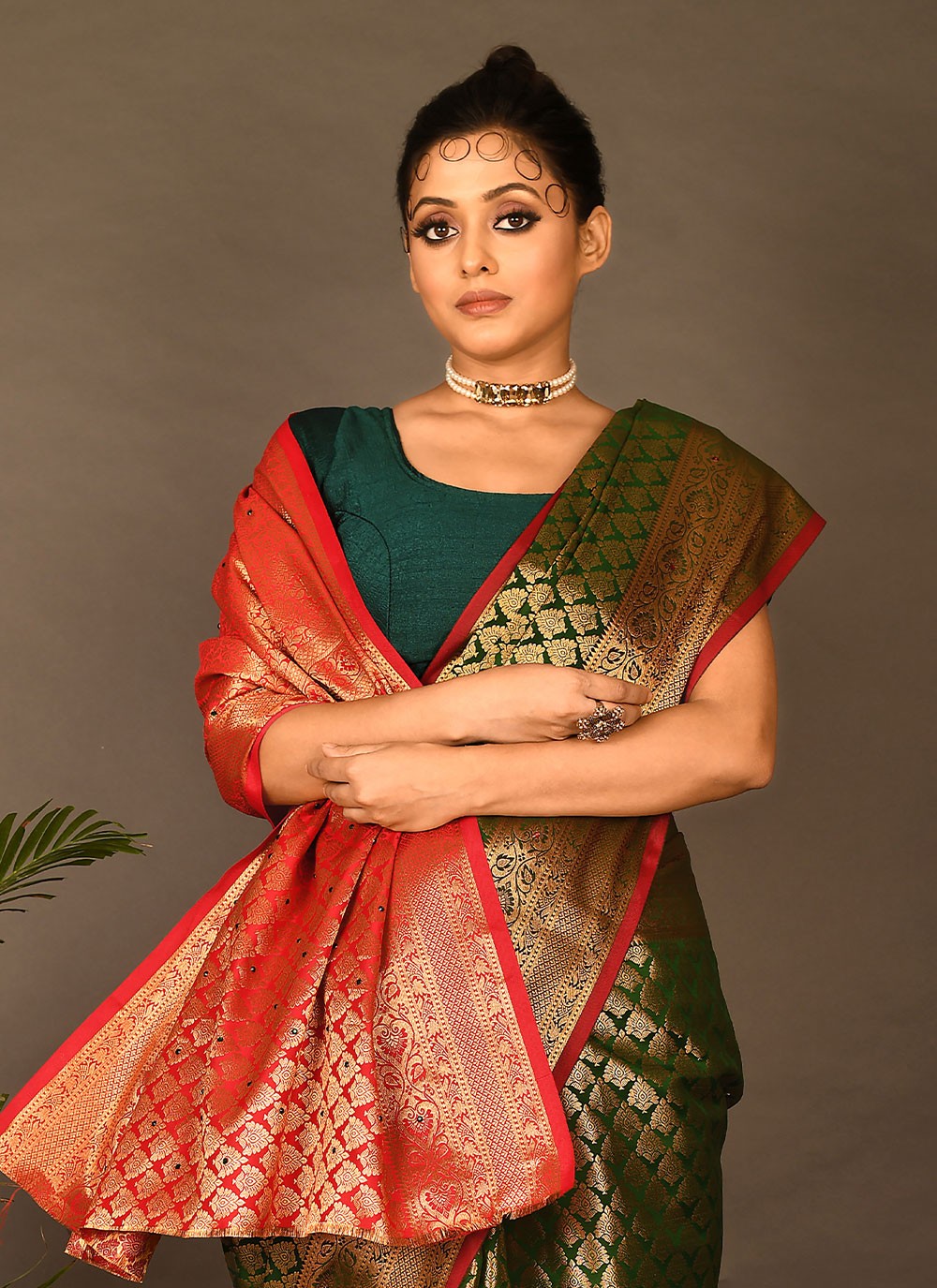 Trendy Embroidered Kanchipuram Silk Saree - S1707