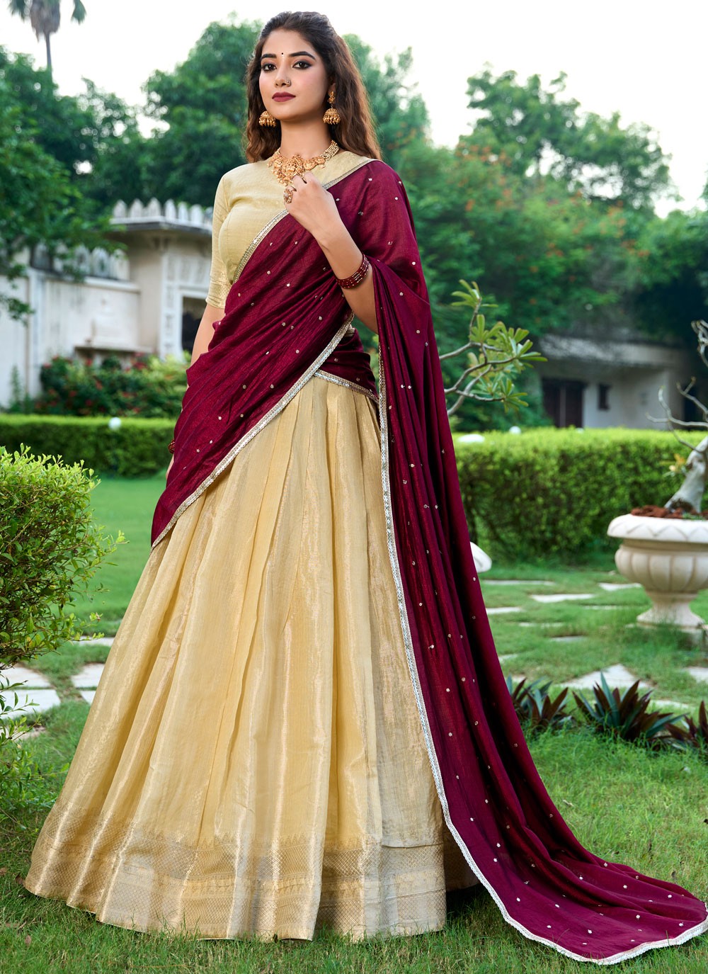 Weaving Zari Kanchipuram Silk A - Line Lehenga - L2579