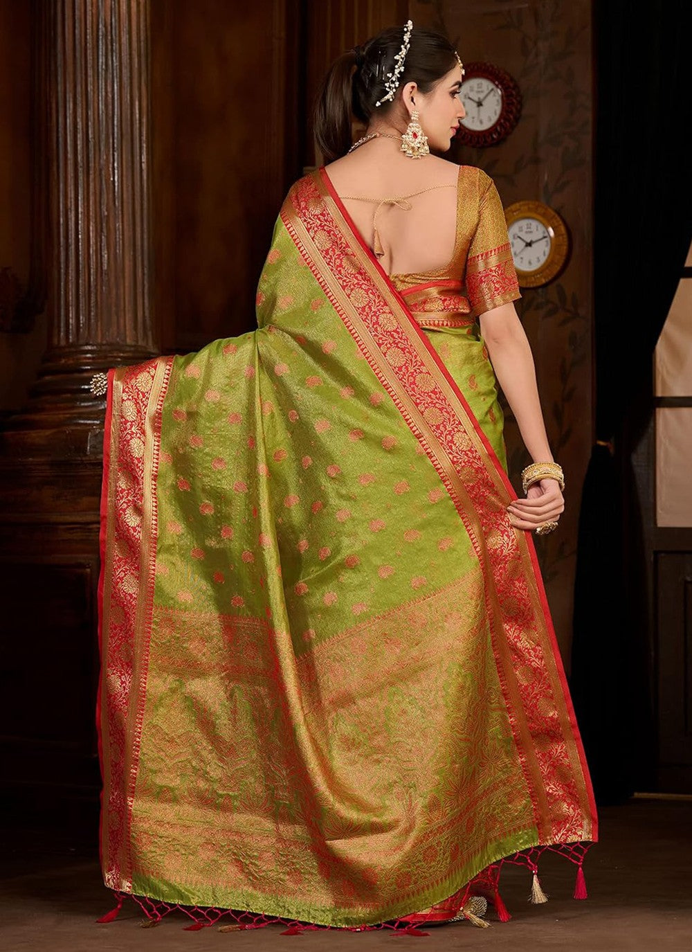 Classic Weaving Zari Kanjivaram Silk Saree - S5308