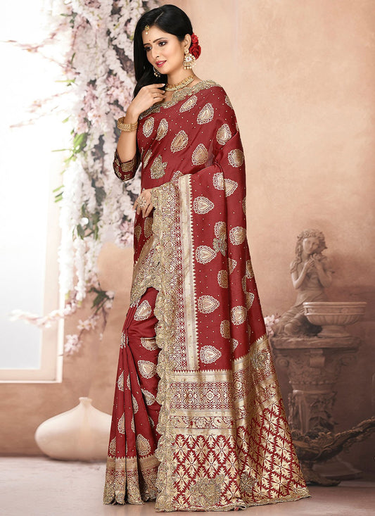 Traditional Weaving Zari Kanjivaram Silk Saree - S1104