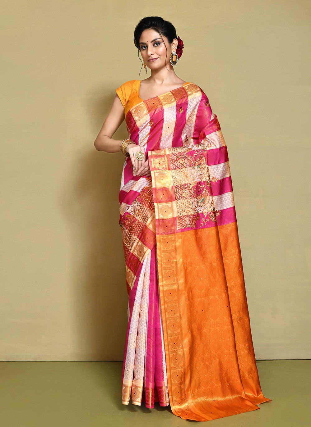 Contemporary Hand Embroidery Organza Saree - S9227