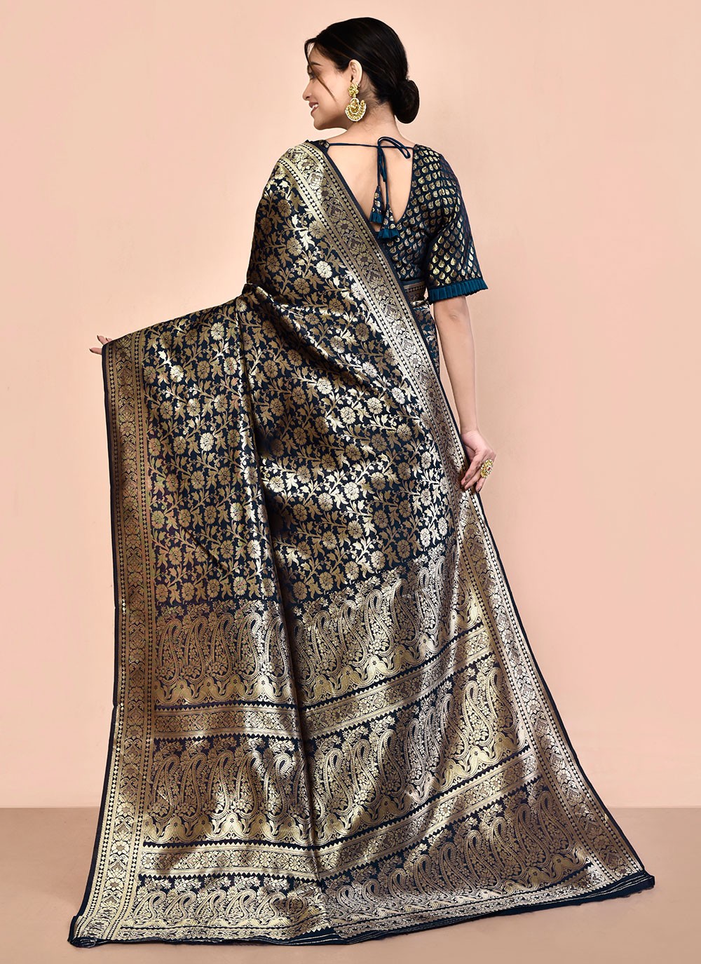 Contemporary Hand Embroidery Georgette Saree - S5499