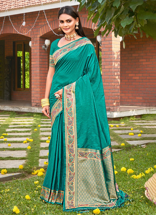 Traditional Weaving Zari Kanjivaram Silk Saree - S5157