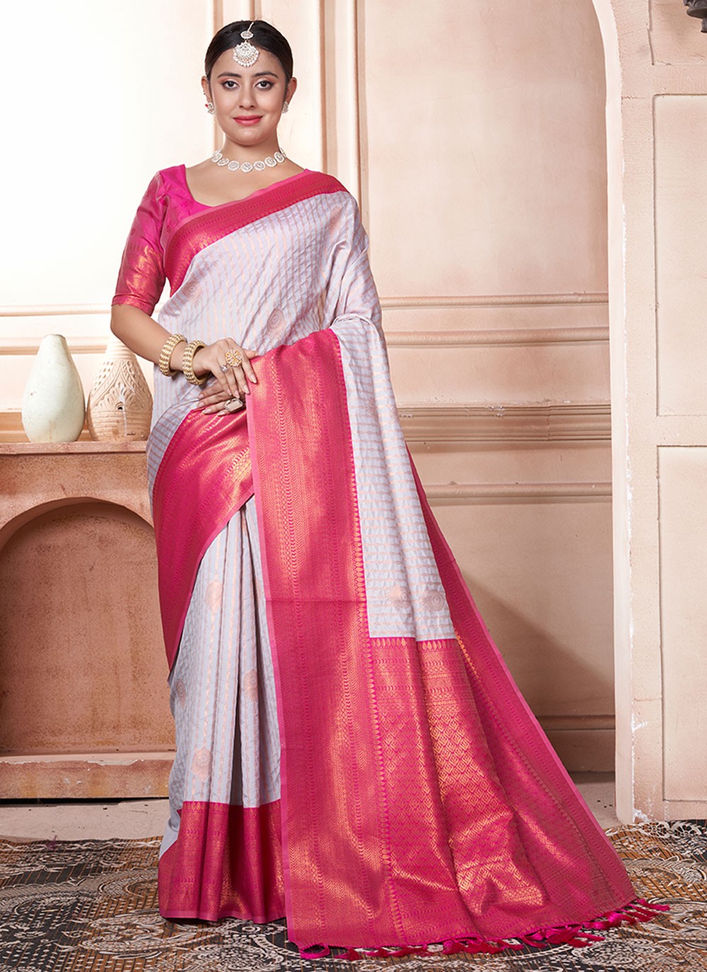 Classic Woven Kanjivaram Silk Saree - S6444