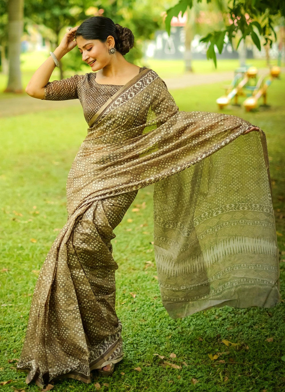 Woven Cotton Saree - S12042