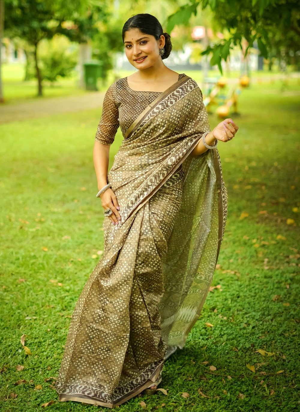 Woven Cotton Saree - S12042