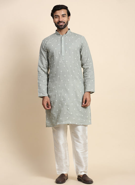 Embroidered Cotton Green Kurta Pyjama - M8444