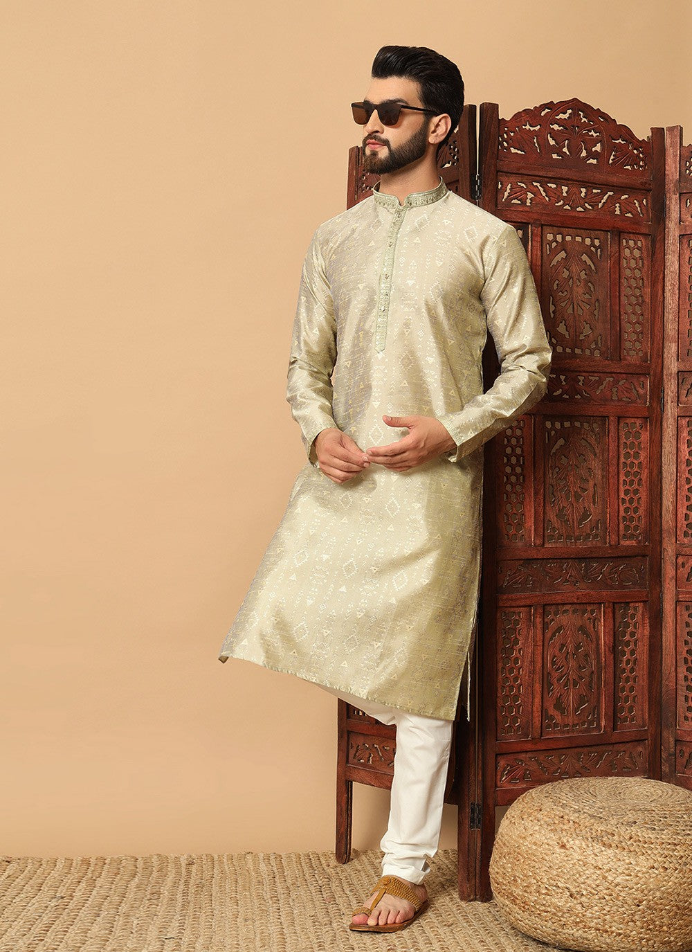 Embroidered Pure Silk Green Kurta Pyjama - M8284