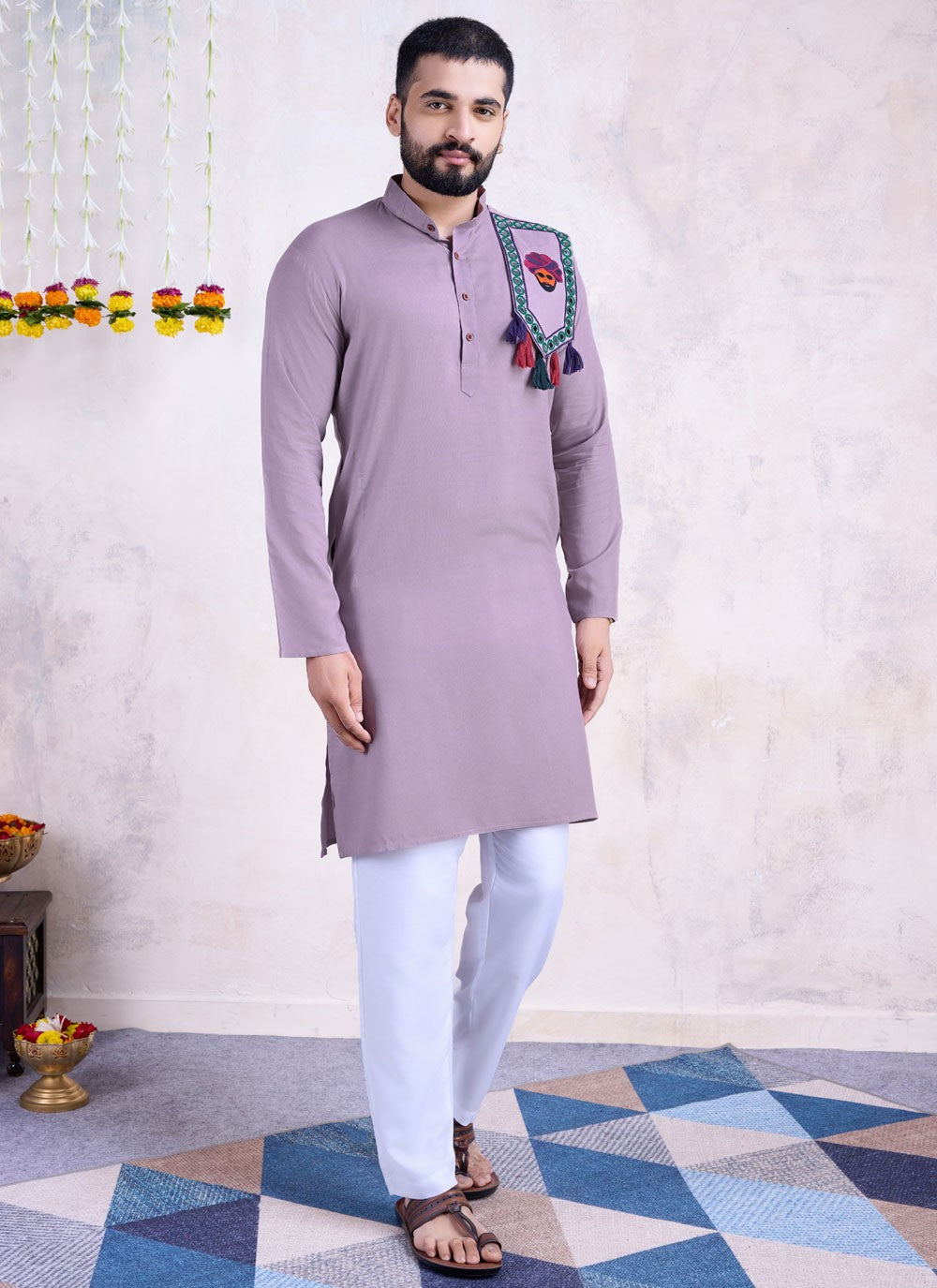 Embroidered Rayon Lavender Kurta - M8595