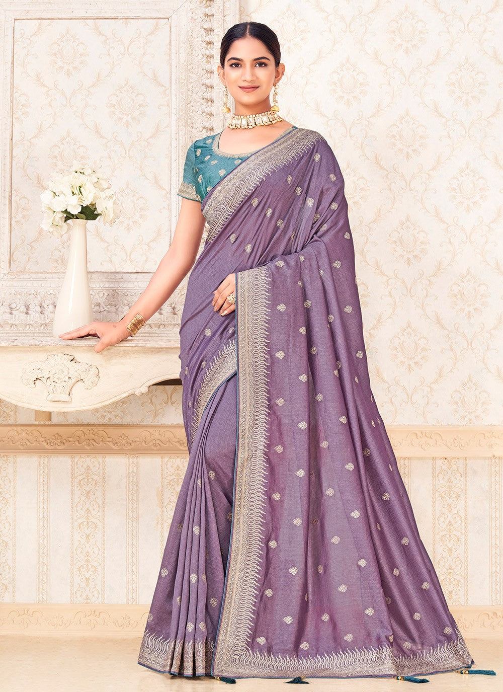 Classic Zari Vichitra Silk Saree - S9733