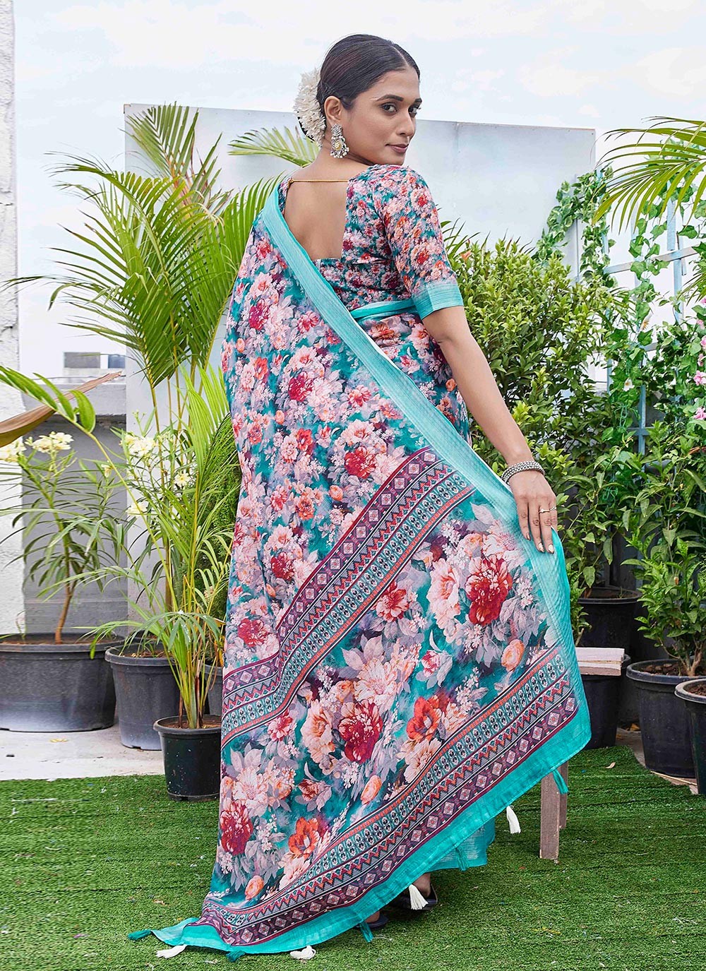 Contemporary Digital Print Linen Green Saree - S11017