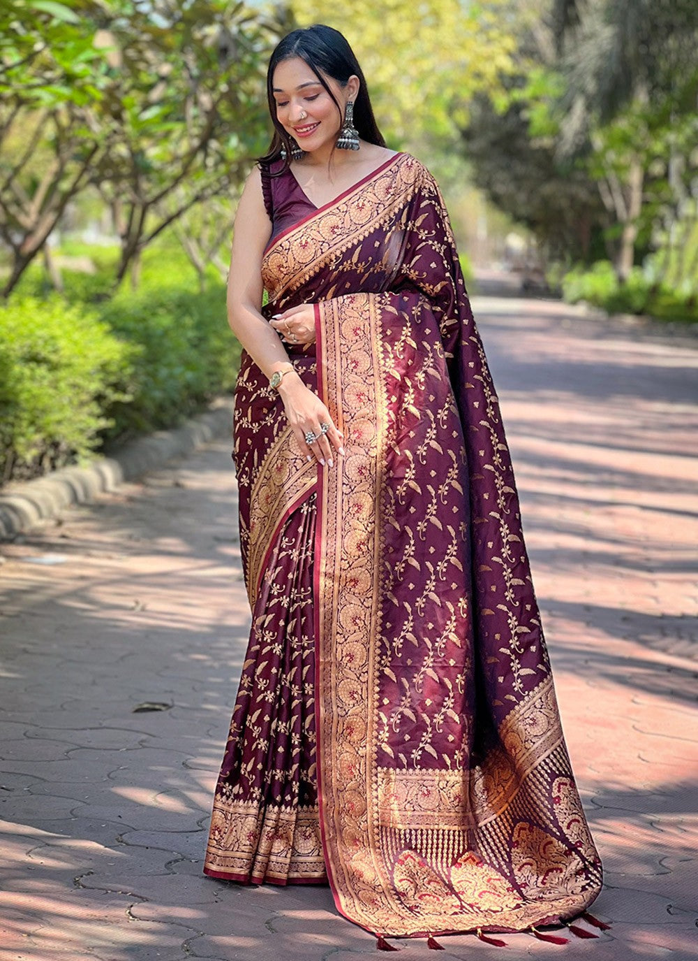 Traditional Woven Banarasi Silk Saree - S8190