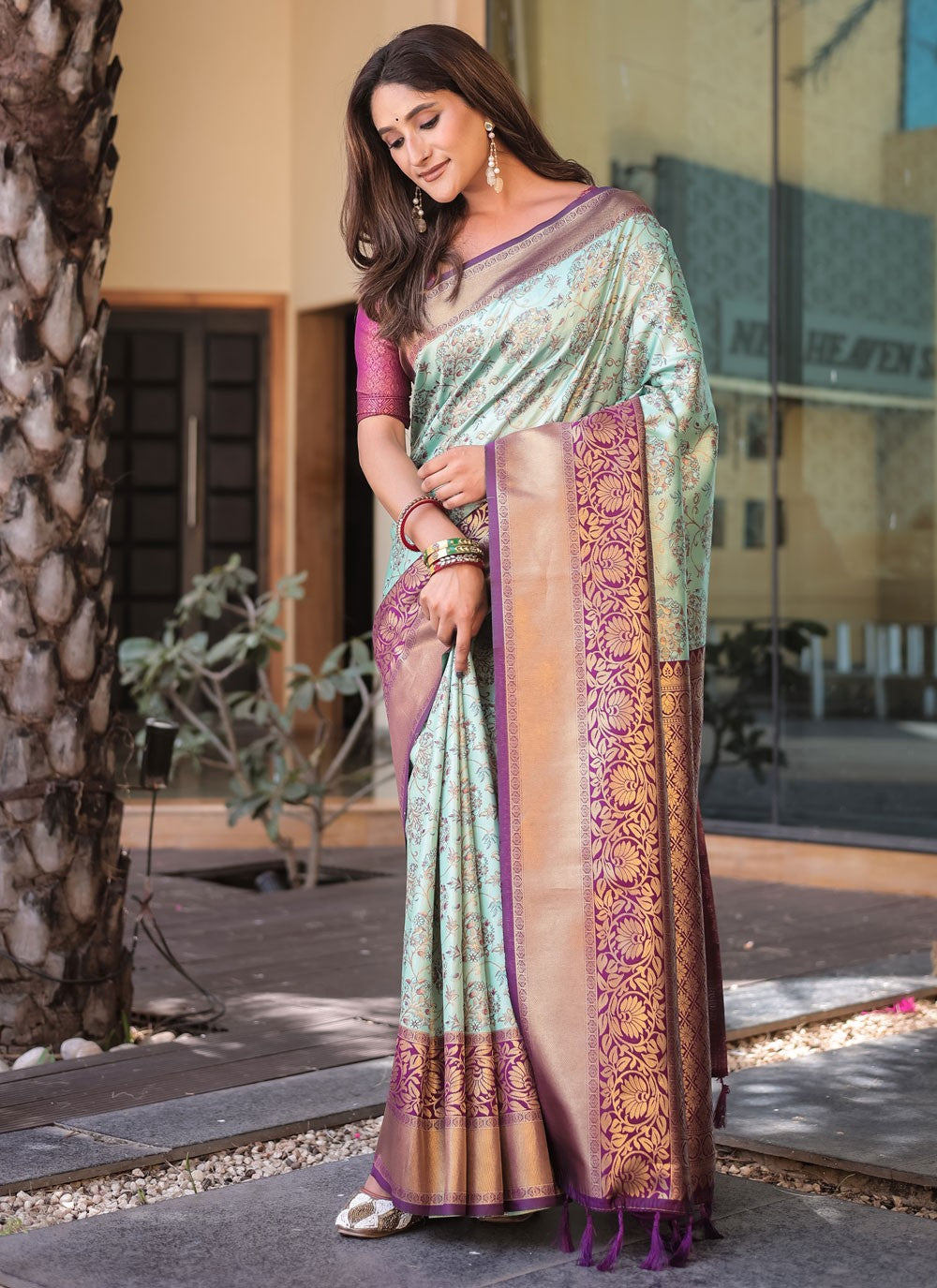 Woven, Zari Kanjivaram Silk Saree - S12290