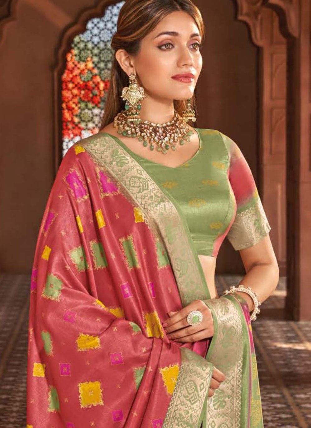 Jacquard Work, Printed, Weaving Zari, Zari Silk Saree - S12298