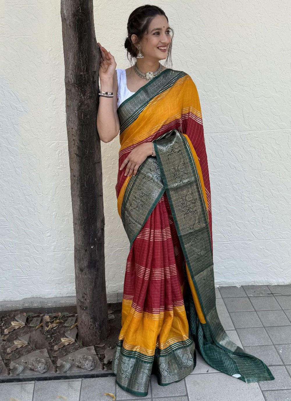 Foliage Prints Pure Dola Saree - S11844