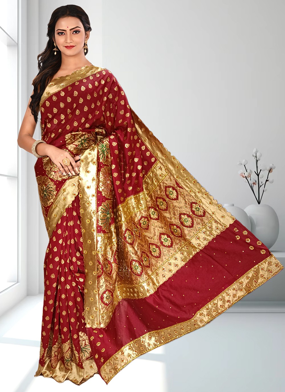 Contemporary Embroidered Kanjivaram Silk Saree - S4602