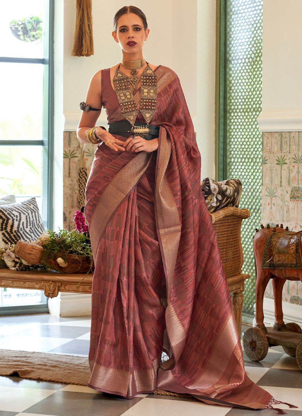 Contemporary Weaving Zari Handloom Silk, Organza Saree - S2275