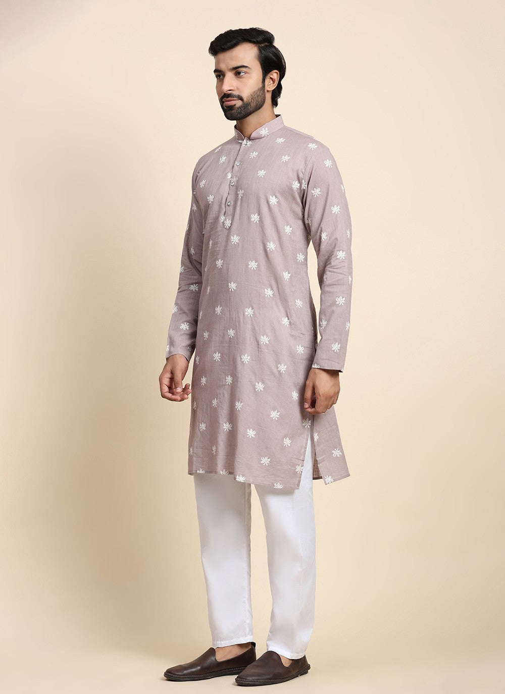 Embroidered Cotton Mauve Kurta Pyjama - M8443