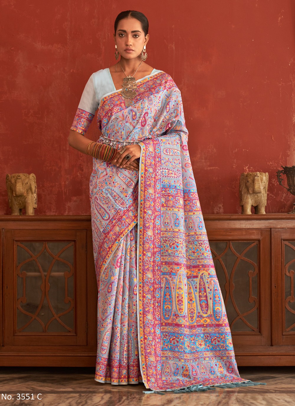 Classic Weaving Zari Pashmina Silk Saree - S3492