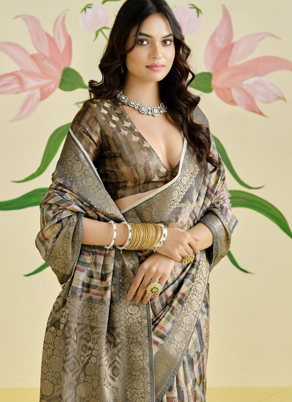 Classic Weaving Zari Silk Saree - S9657