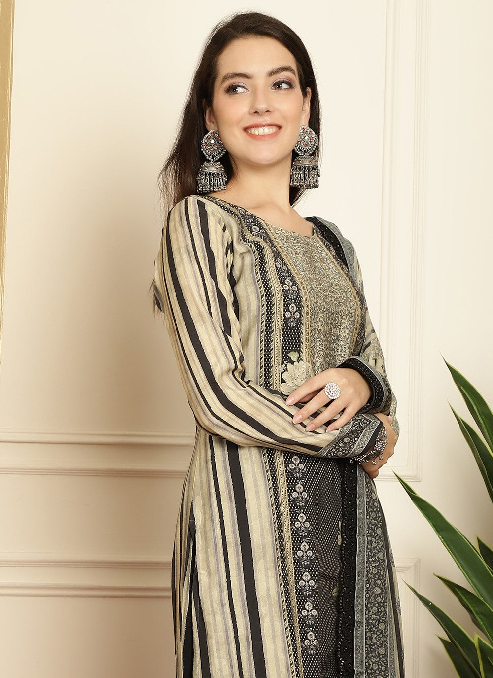 Pashmina Palazzo Suit - T1425