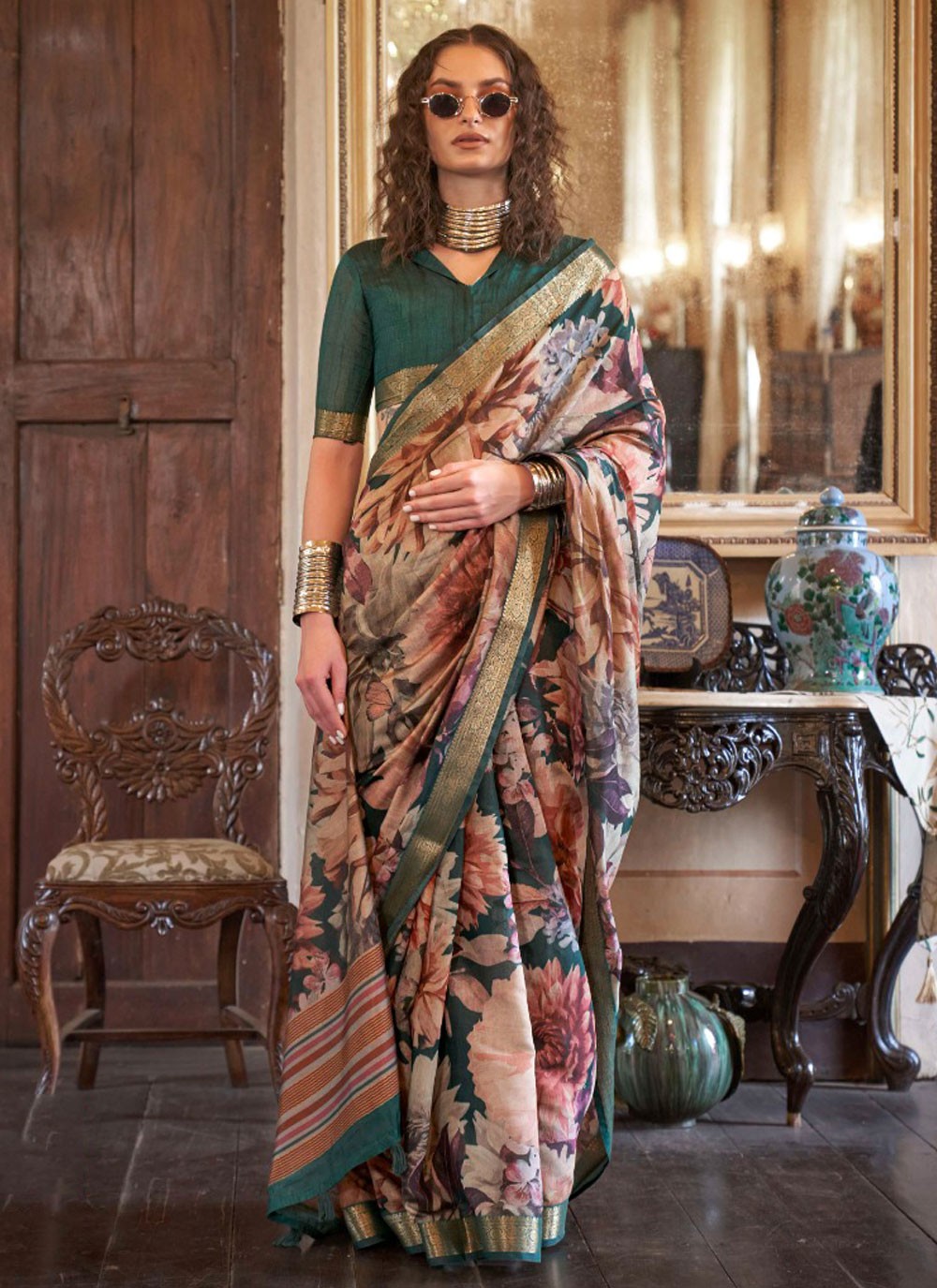 Classic Digital Print Silk, Viscose Saree - S8978